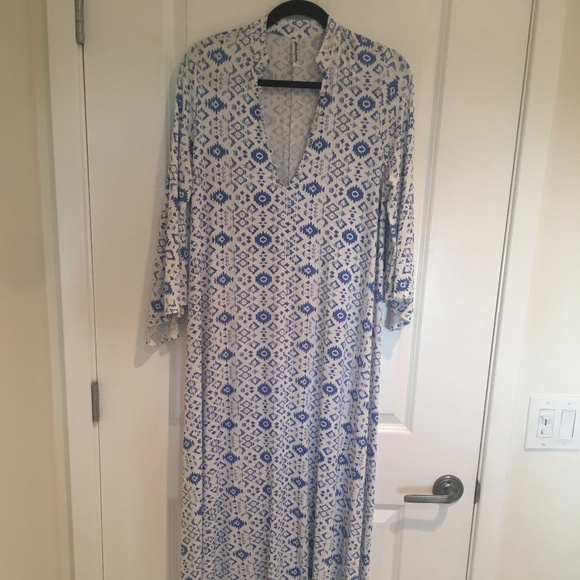 Rachel Pally Dresses & Skirts - White Label by Rachel Pally. Rosaleen Print Dress.